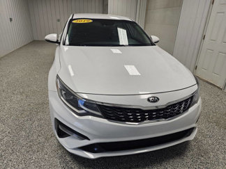 Used 2019 Kia Optima LX image 1