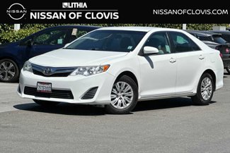Used 2014 Toyota Camry LE image 1