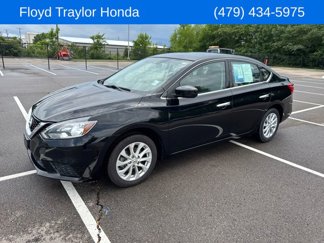 Used 2019 Nissan Sentra SV image 1