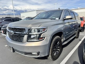 Used 2017 Chevrolet Suburban LT image 1