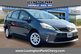 Used 2013 Toyota Prius V image 1