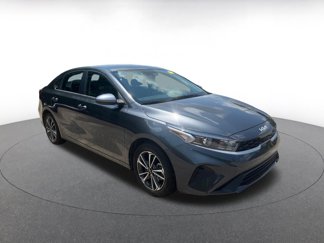 Used 2024 Kia Forte LXS image 1