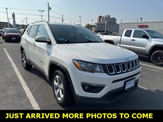 Used 2019 Jeep Compass Latitude w/ Popular Equipment Group image 1