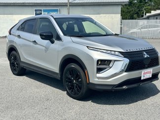 Used 2022 Mitsubishi Eclipse Cross LE image 1