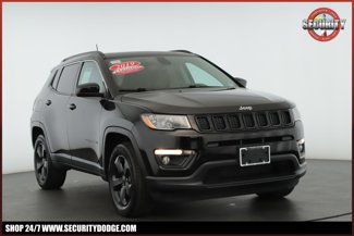 Certified 2019 Jeep Compass Latitude w/ Cold Weather Group image 1