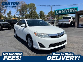 Used 2014 Toyota Camry LE image 1