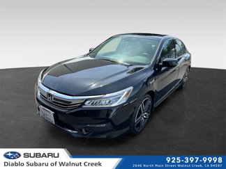 Used 2017 Honda Accord Touring image 1