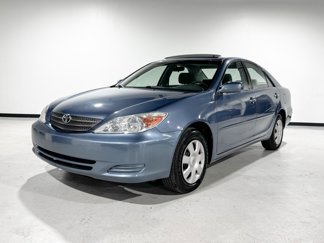 Used 2004 Toyota Camry LE image 1