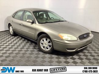 Used 2007 Ford Taurus SEL image 1