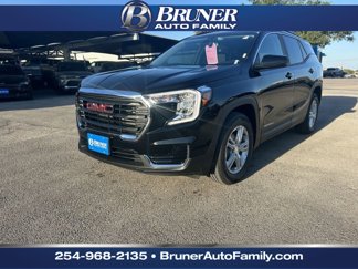 New 2024 GMC Terrain SLE w/ Driver Convenience Package image 1