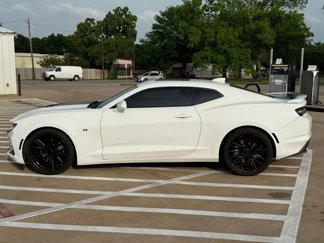 Used 2019 Chevrolet Camaro SS image 1
