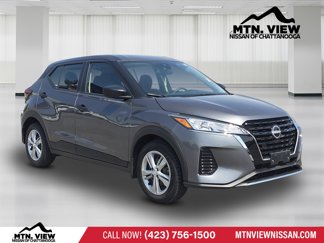 Used 2023 Nissan Kicks S image 1
