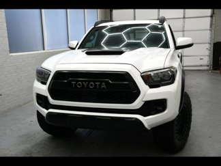 Used 2018 Toyota Tacoma TRD Pro image 1