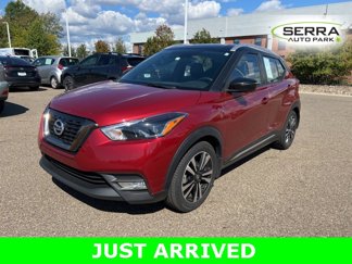 Used 2019 Nissan Kicks SR w/ SR Premium Package video 1