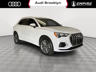 Used 2022 Audi Q3 2.0T Premium w/ Convenience Package image 1