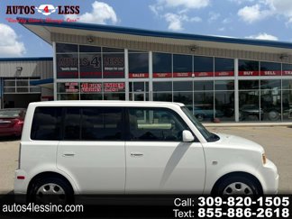 Used 2005 Scion xB image 1