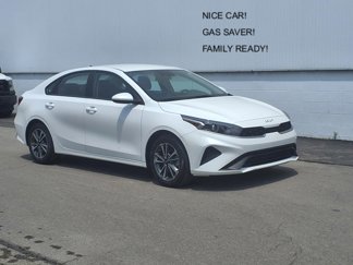 Used 2024 Kia Forte LXS image 1