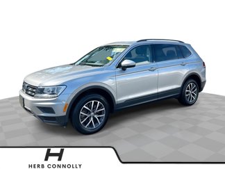 Used 2019 Volkswagen Tiguan SE w/ Panoramic Sunroof Package image 1