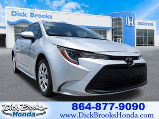 Used 2023 Toyota Corolla LE image 1