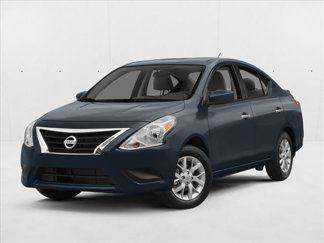 Used 2015 Nissan Versa SV image 1