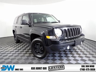 Used 2017 Jeep Patriot Sport image 1