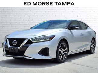 Used 2022 Nissan Maxima SV image 1