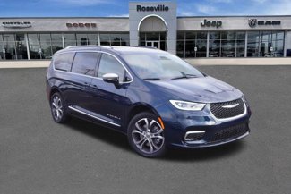 New 2025 Chrysler Pacifica Pinnacle w/ Trailer Tow Group image 1