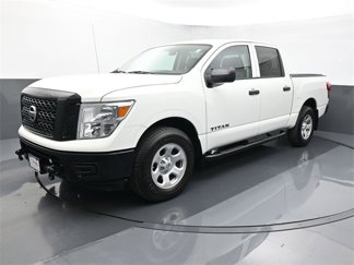 Used 2018 Nissan Titan S w/ S Utility Package image 1