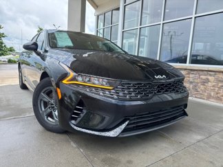 Used 2022 Kia K5 LX image 1