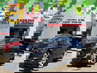 Used 2023 Chevrolet Malibu LT image 1