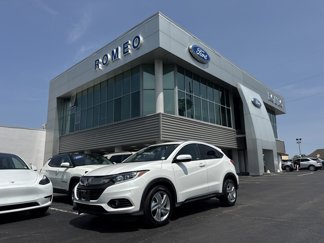 Used 2019 Honda HR-V EX image 1