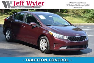 Used 2017 Kia Forte LX image 1