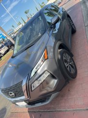 Used 2023 Nissan Rogue SV image 1