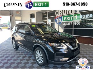 Used 2018 Nissan Rogue SV image 1