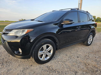 Used 2014 Toyota RAV4 XLE image 1