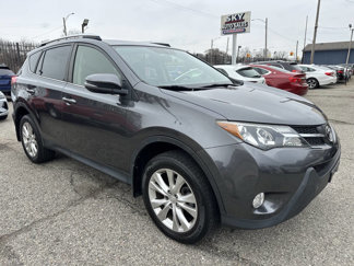 Used 2015 Toyota RAV4 Limited image 1