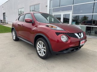 Used 2015 Nissan Juke SV image 1