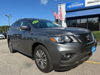Used 2019 Nissan Pathfinder SL image 1