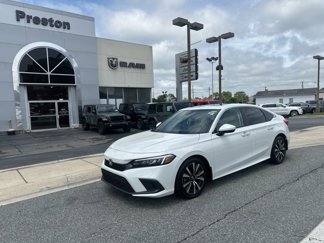 Used 2024 Honda Civic EX image 1
