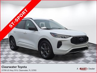 Used 2023 Ford Escape ST-Line image 1
