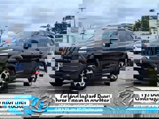 Used 2016 Jeep Cherokee Trailhawk w/ Comfort/Convenience Group image 1