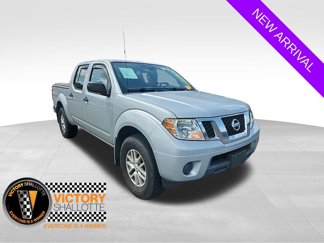 Used 2018 Nissan Frontier SV image 1