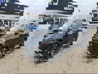 New 2025 Volkswagen Tiguan SE image 1