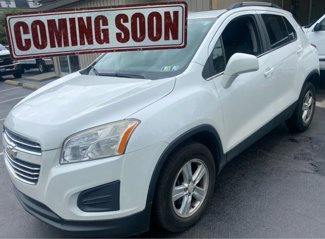 Used 2015 Chevrolet Trax LT w/ LT Sun and Sound Package image 1