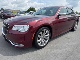 Used 2019 Chrysler 300 Limited image 1