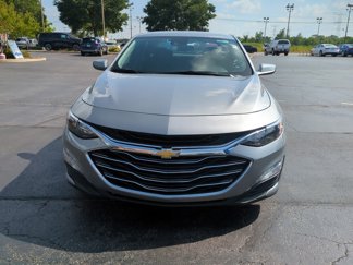 Used 2024 Chevrolet Malibu LT image 1