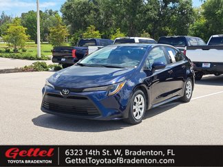 Used 2024 Toyota Corolla LE image 1