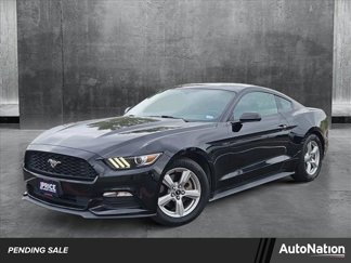 Used 2015 Ford Mustang Coupe image 1