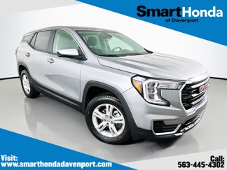 Used 2024 GMC Terrain SLE image 1