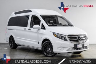 Used 2017 Mercedes-Benz Metris Passenger image 1